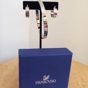 Swarovski bracelet and earring set